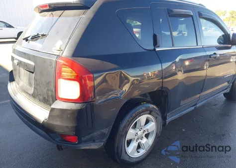 2014 Jeep Compass Sport z USA, uszkodzony, nr VIN 1C4NJCBA6ED643236